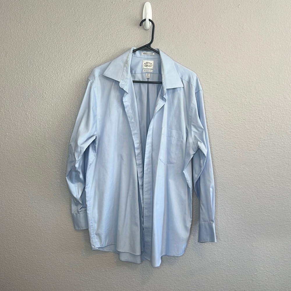 Eagle Regular Fit 17” Men’s Light Blue Dress Shirt